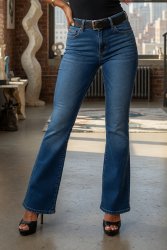 Jean flare bleu push up avec ceinture2